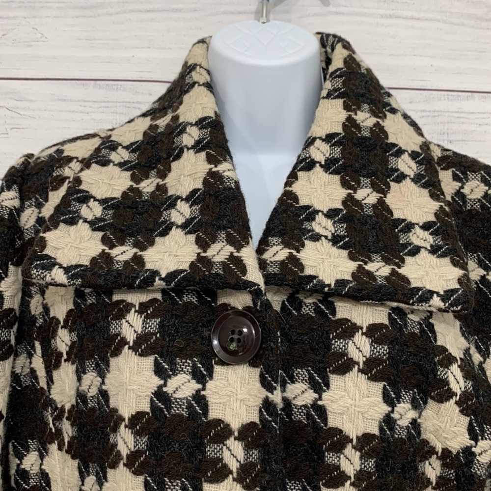 EUC Wool Blend Lined Coat - Picture 7 of 13